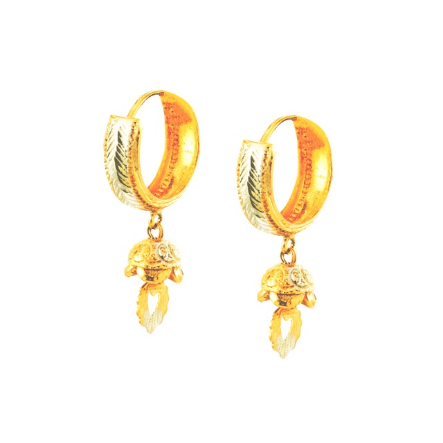 1500+ Real Diamond Earrings - Candere by Kalyan Jewellers